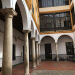Colegio Prácticas nº1. Patio